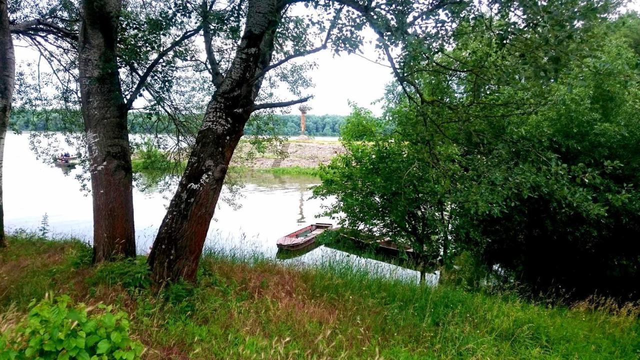 Tassi Halaszcsarda-Karasz Haz Eksteriør bilde